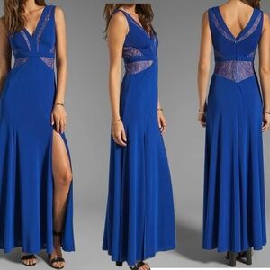 BCBGMAXAZRIA Sophee Cobalt Royal Blue Lace sleeveless Gown Maxi Dress 10 V Neck